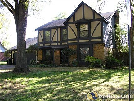 2nd image of 356 Rutledge St