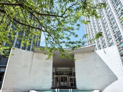 3600 N Lake Shore Dr, Chicago, IL, 60613
