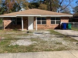 2243 Monroe St, Mandeville, LA 70448