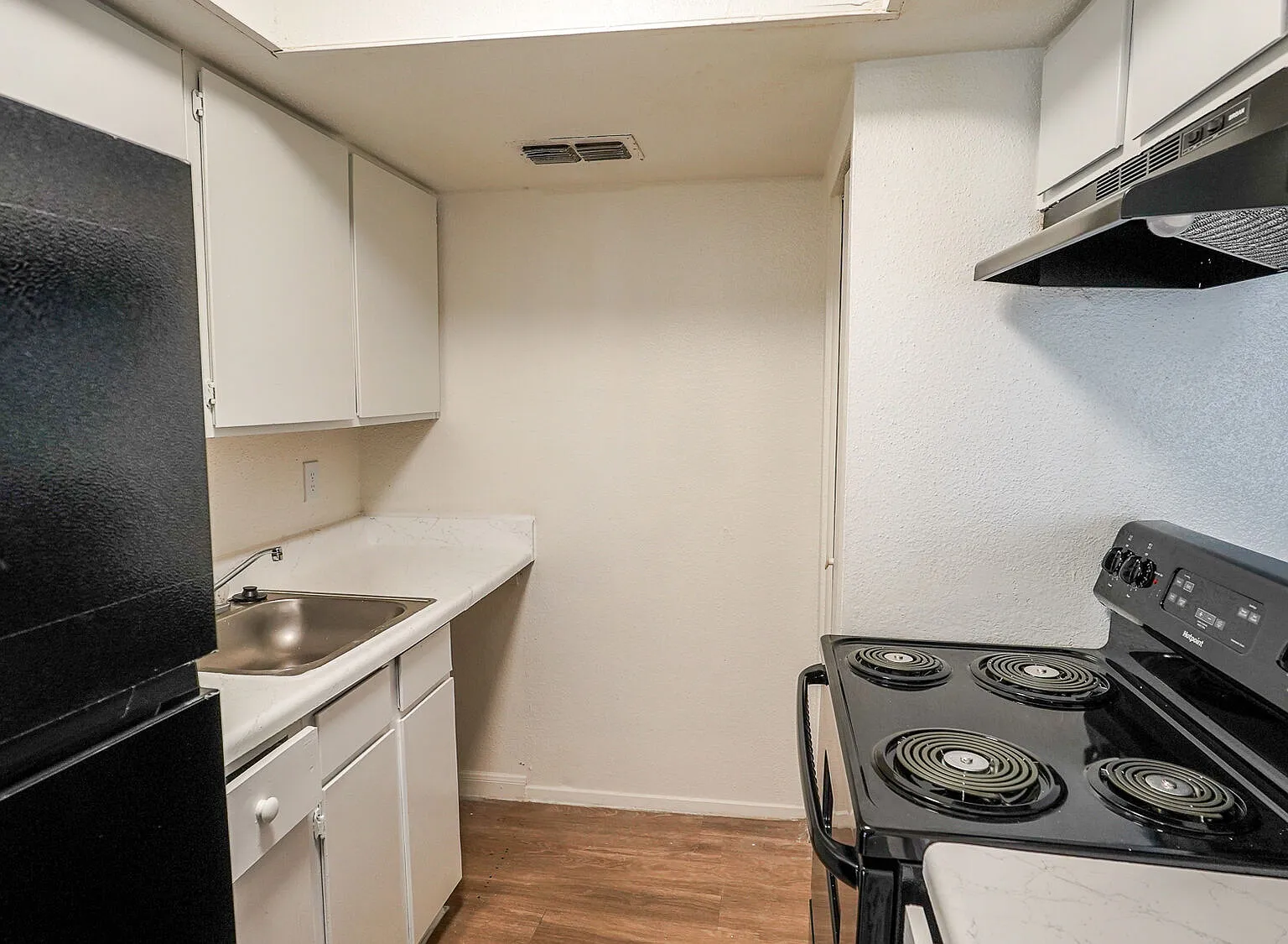 Trenton Place — Photo 4