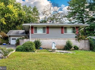 12811 Tamarack Rd, Silver Spring, MD 20904