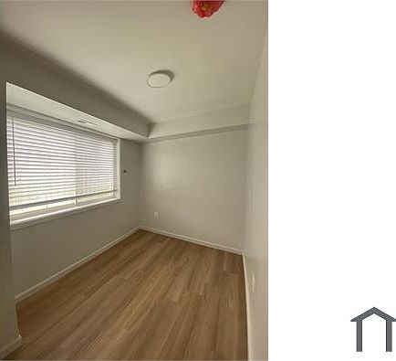 5th image of 118 Atlantic St SE
