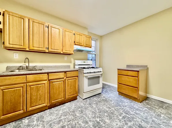 (undisclosed Address), Mount Vernon, NY 10550