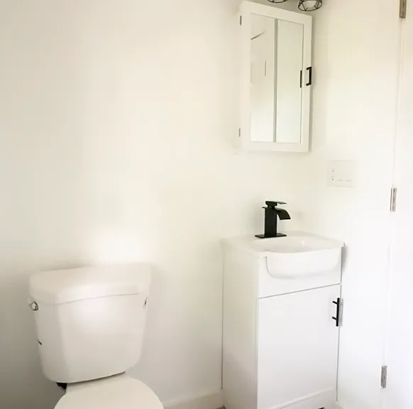 80 Allen st. — Photo 3