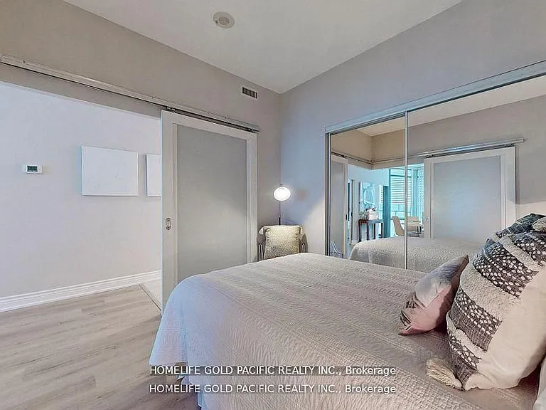 832 Bay St #1202 — Photo 22
