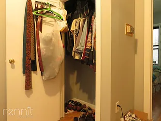 Rented by Rennit Inc.