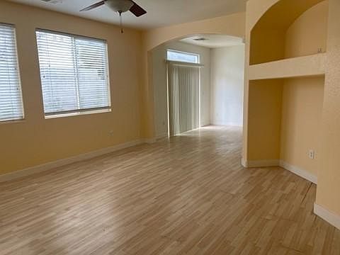 1st image of 7259 Victoria Oak Ct
