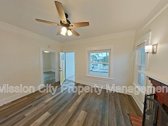 5th image of 633 W De La Guerra St
