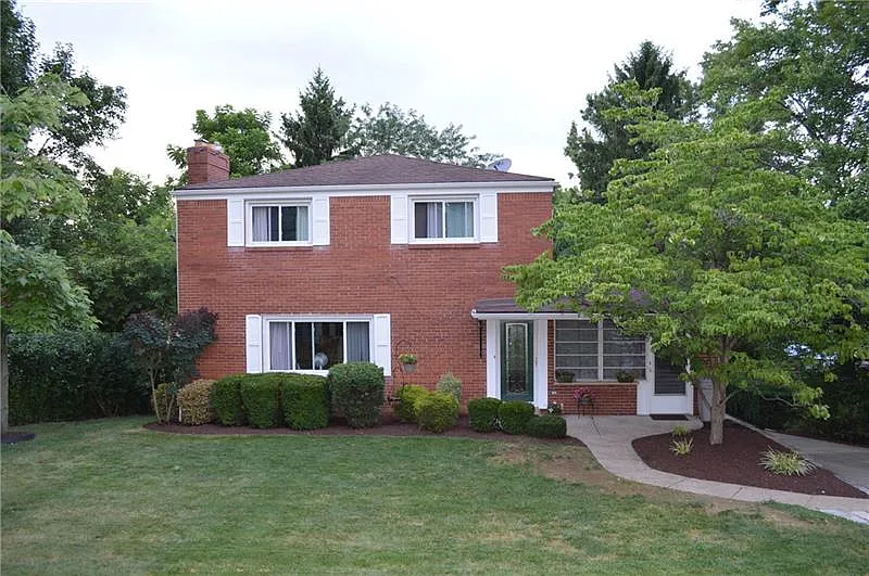 6 Bellview Dr photo 1