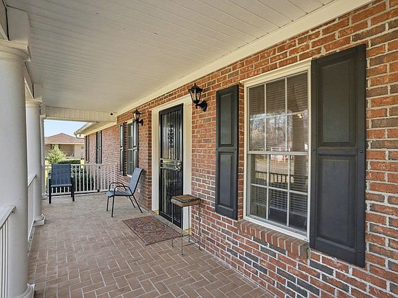 2nd image of 436 Tanner Rd.