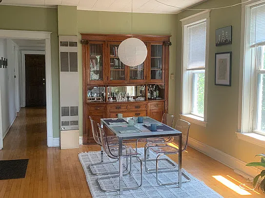 1925 N Wolcott Ave #2 — Photo 2
