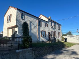 120 Garvey Ave