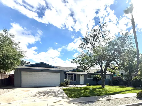 1093 Raymond Road, Hanford, CA 93230