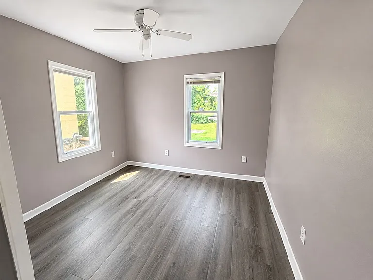 739 Harriet St #1 — Photo 7