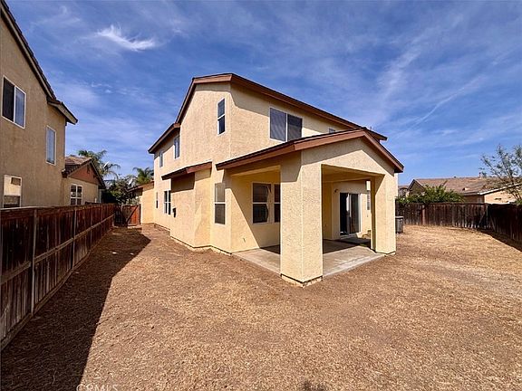 3rd image of 3957 Coral Haven Ct
