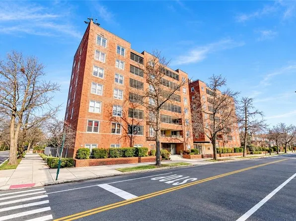 2711 Avenue X image 1 of 11