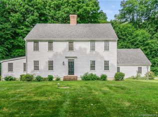 457 White Oak Shade Rd, New Canaan, CT 06840