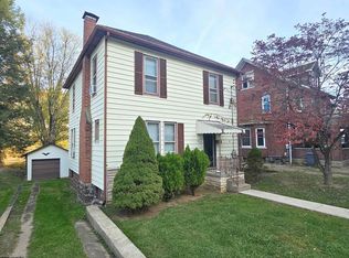 409 Maple Ave, Grafton, WV 26354