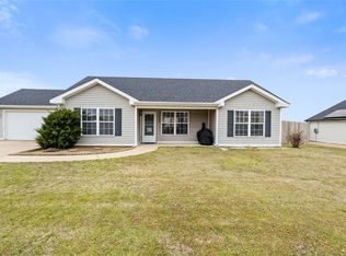 1340 Battery Dr, Prairie Grove, AR 72753