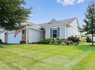 2645 Venetian Ln, Elgin, IL 60124