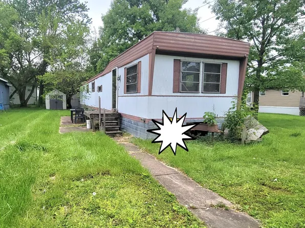 2300 S Danbury Station Rd, Port Clinton, OH 43452