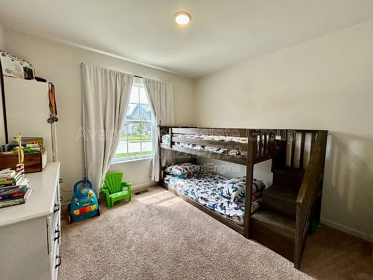 514 Rolling Meadow Dr — Photo 15