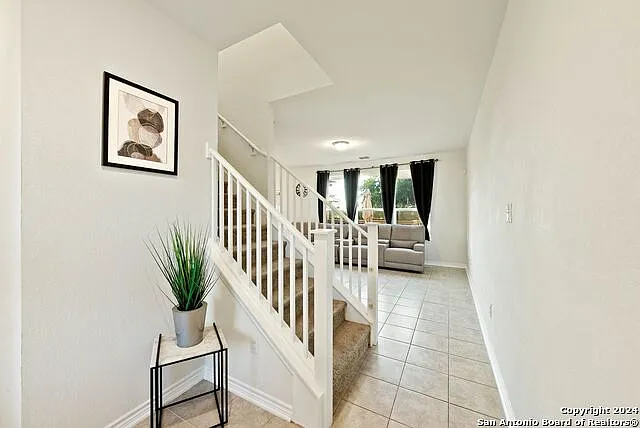 6830 Beltran Pass — Photo 3