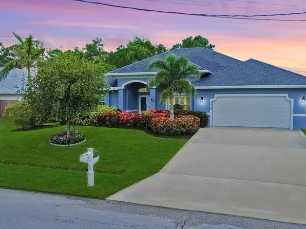 5927 NW Favian Avenue, Port St Lucie, FL 34986