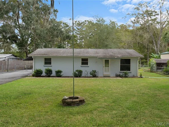 5581 S Perch Dr, Floral City, FL 34436