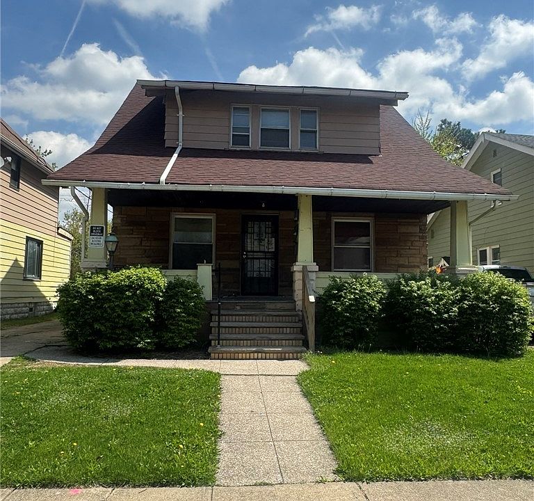 1st image of 3545 E 133rd St