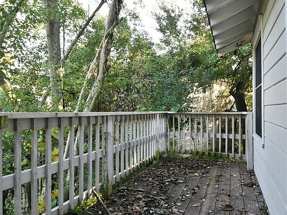 3rd image of 2644 Forbes St