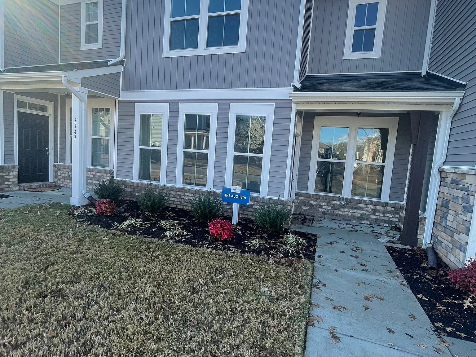 7751 Leeds Castle Ln — Photo 2