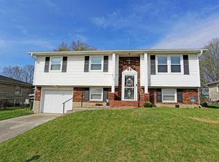 812 Wheatcroft Ct, Lexington, KY 40505
