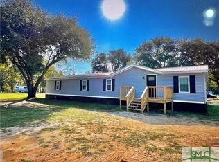 55 Mitchell Rd, Hinesville, GA 31313