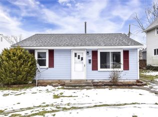 127 Floral Ct, Elyria, OH 44035