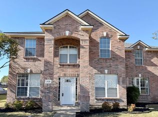 1909 Briargate Ln, Mesquite, TX 75181