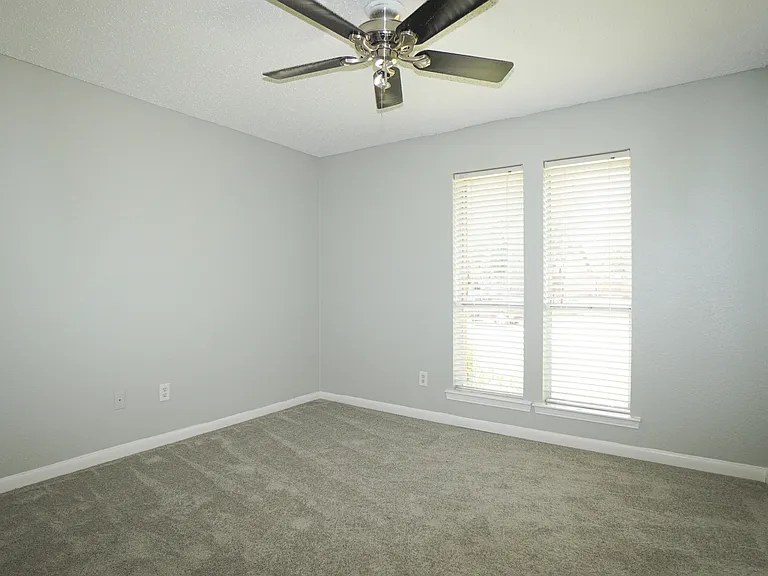 7113 Ridgeview Dr — Photo 19