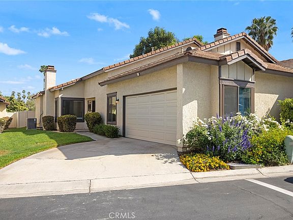 3rd image of 5050 Canyon Crest Dr APT 7