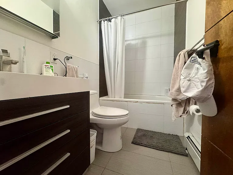 678 Saint Marks Ave #2R — Photo 6