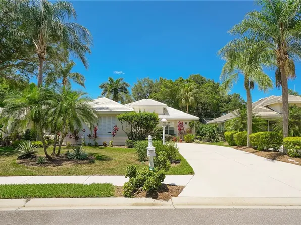 6409 Addington Pl, University Park, FL 34201