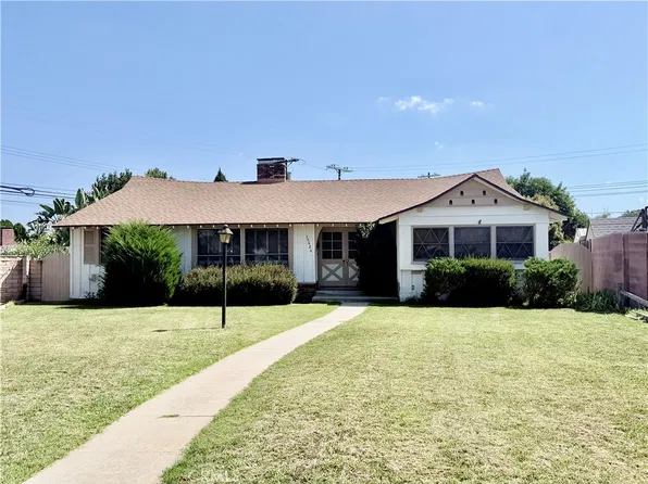 16626 Knapp St, North Hills, CA 91343