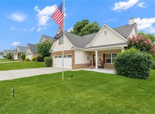 17 Penfield Dr, Cartersville, GA 30120