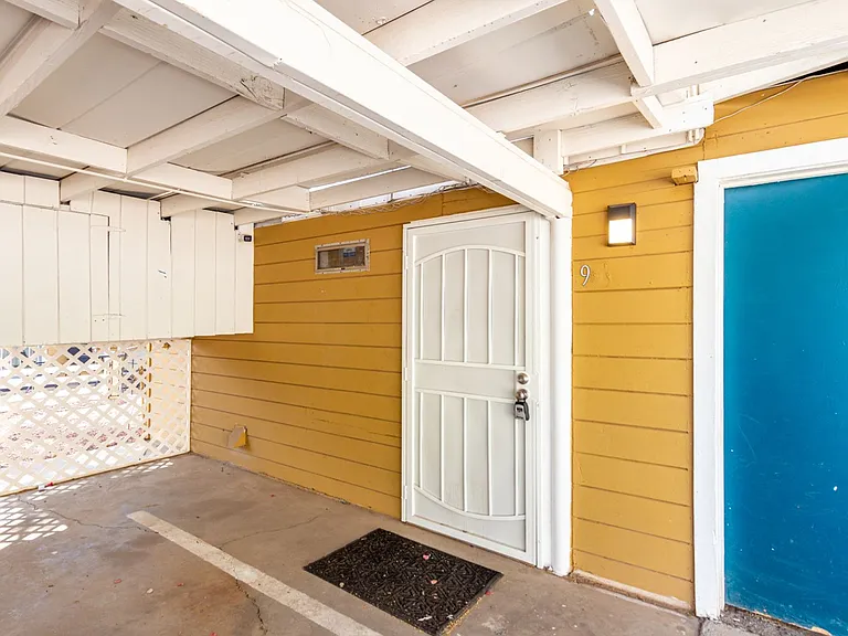 3636 E Verde Ln — Photo 4