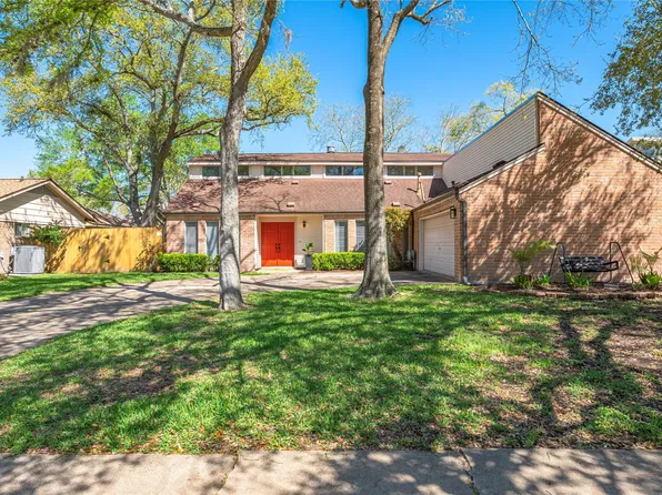 16419 Laurelfield Dr, Houston, TX 77059