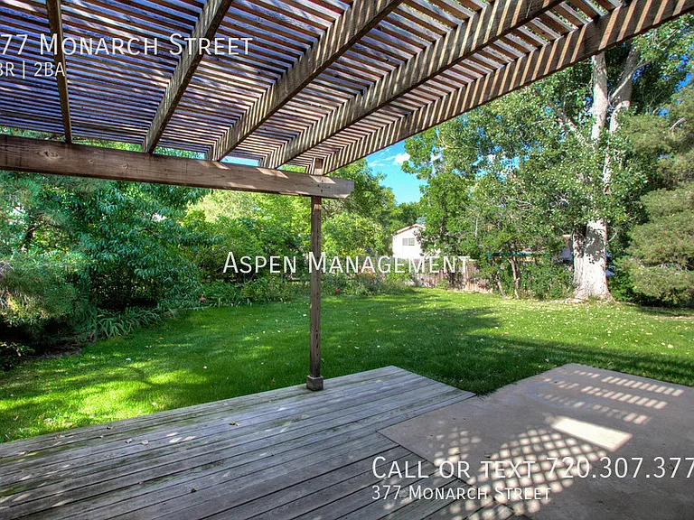 377 Monarch St — Photo 16