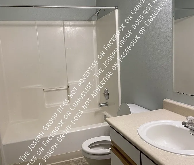 2110 Harris Ave — Photo 8