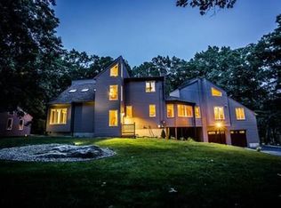 225 North St, Upton, MA 01568