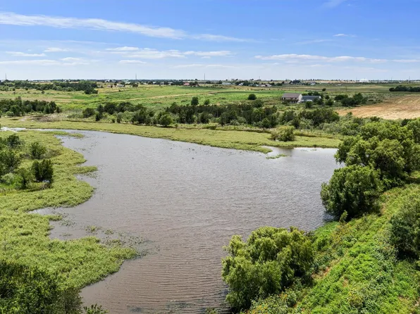 3315 County Road 463, Elgin, TX 78621
