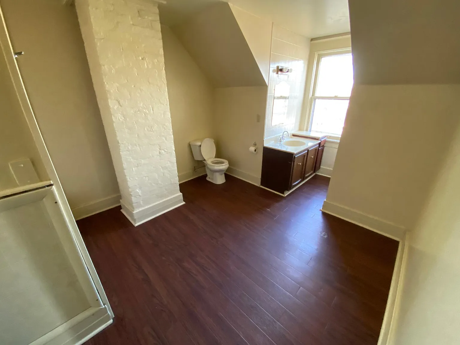 817 Spring St — Photo 1