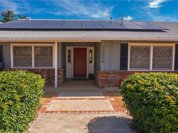13026 Burns Ln, Redlands, CA 92373
